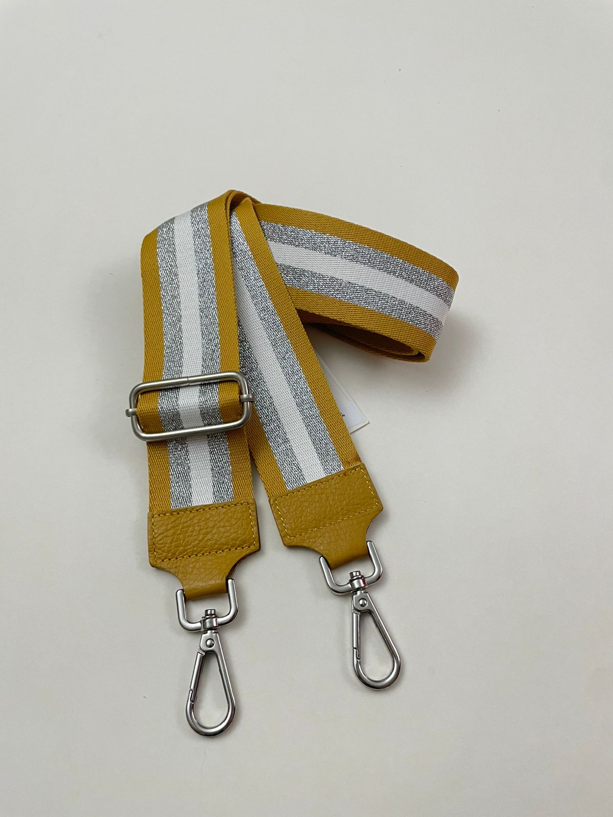 Correas Ajustables (Lucca) con hebillas Platiadas